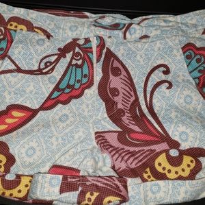 Butterfly Shorts with Lace Trim on Pocks